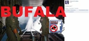 BUFALA – Aereo spruzza le "scie chimiche" nell’ambiente Scie chimiche